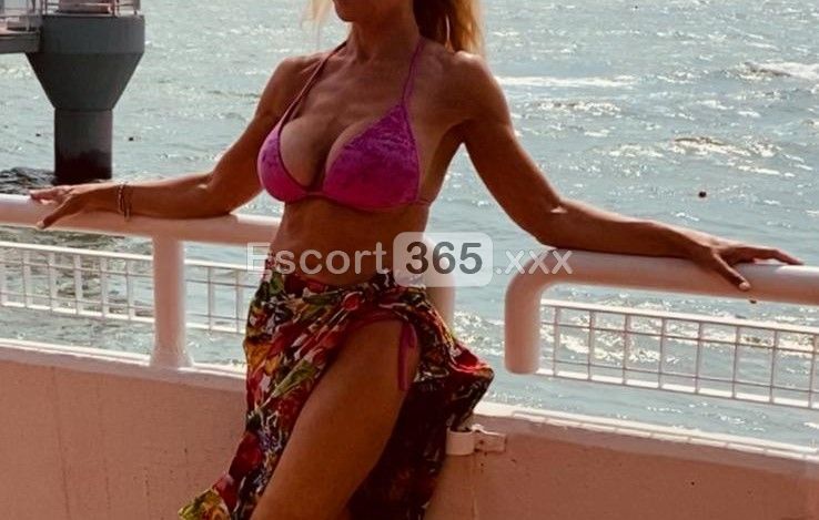Eleonora: Bionda Italiana D'Elite - Escort a Milano - Foto 13