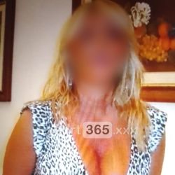 Paola: Sensuale e Provocante Escort Treviso: annunci, incontri e recensioni reali di Vip Escort, Escort, Pornostar, Trans, Massaggi, Mistress, Coppie e Orientali.