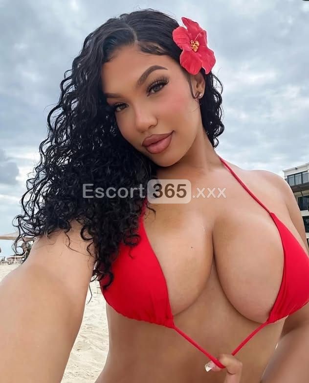 Pamela: Incantevole e Sensuale - Escort a Taranto - Foto 8
