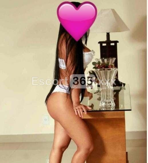 Melania & Helena: Doppia Passione - Massaggi Erotici a Livorno - Foto 2