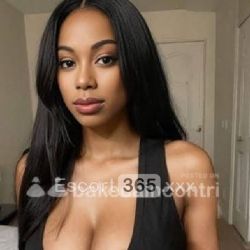 Lara Escort Arco: annunci, incontri e recensioni reali di Vip Escort, Escort, Pornostar, Trans, Massaggi, Mistress, Coppie e Orientali.