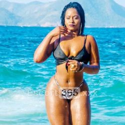 BomBom Escort Calci: annunci, incontri e recensioni reali di Vip Escort, Escort, Pornostar, Trans, Massaggi, Mistress, Coppie e Orientali.