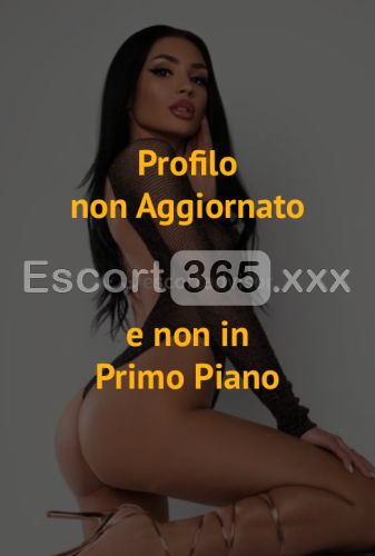 Laura: Accattivante e Passionale - Escort a Riccione - Foto 1