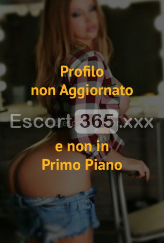 Zlata: Stilosa e Intrigante - Escort a Riccione - Foto 1