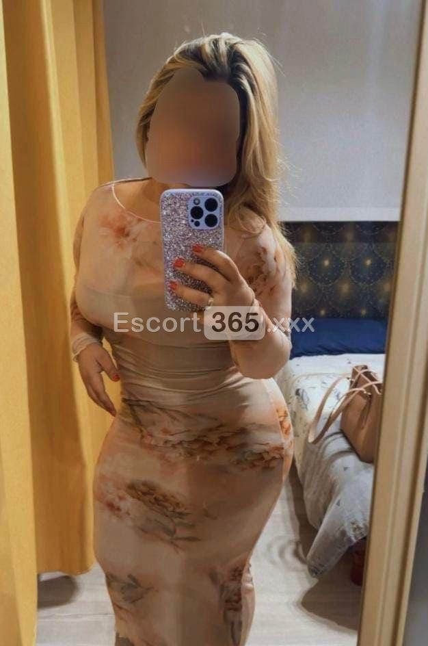 Lizzi: Raffinata e Sensuale - Escort a Modena - Foto 3