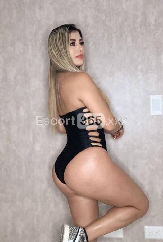 Lizzi: Raffinata e Sensuale, Escort Modena