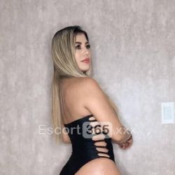 Lizzi: Raffinata e Sensuale Escort Reggio nell'Emilia: annunci, incontri e recensioni reali di Vip Escort, Escort, Pornostar, Trans, Massaggi, Mistress, Coppie e Orientali.