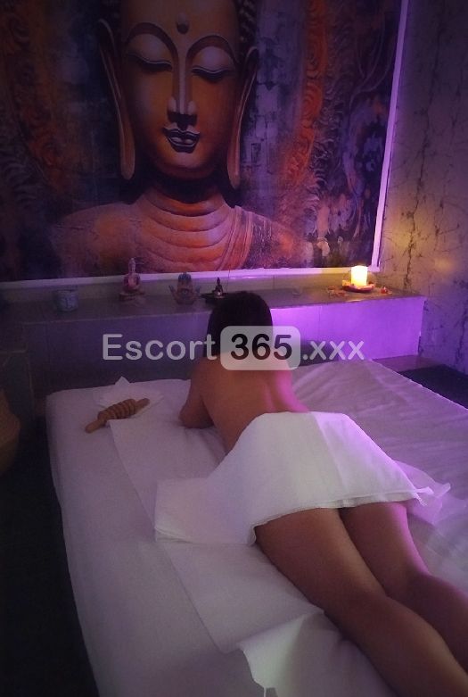 La Rosa Incantata: Massaggi Rilassanti, Massaggi Erotici Angri