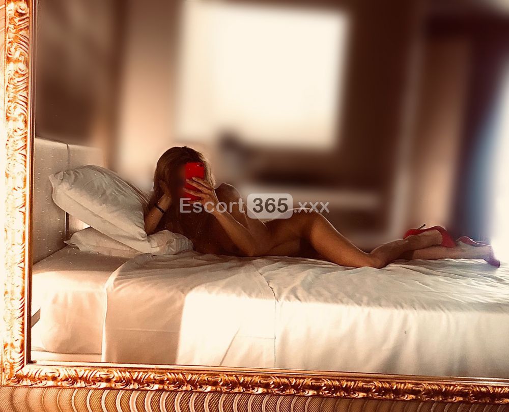Camilla: Bellezza d'Élite - Vip Escort a Milano - Foto 14