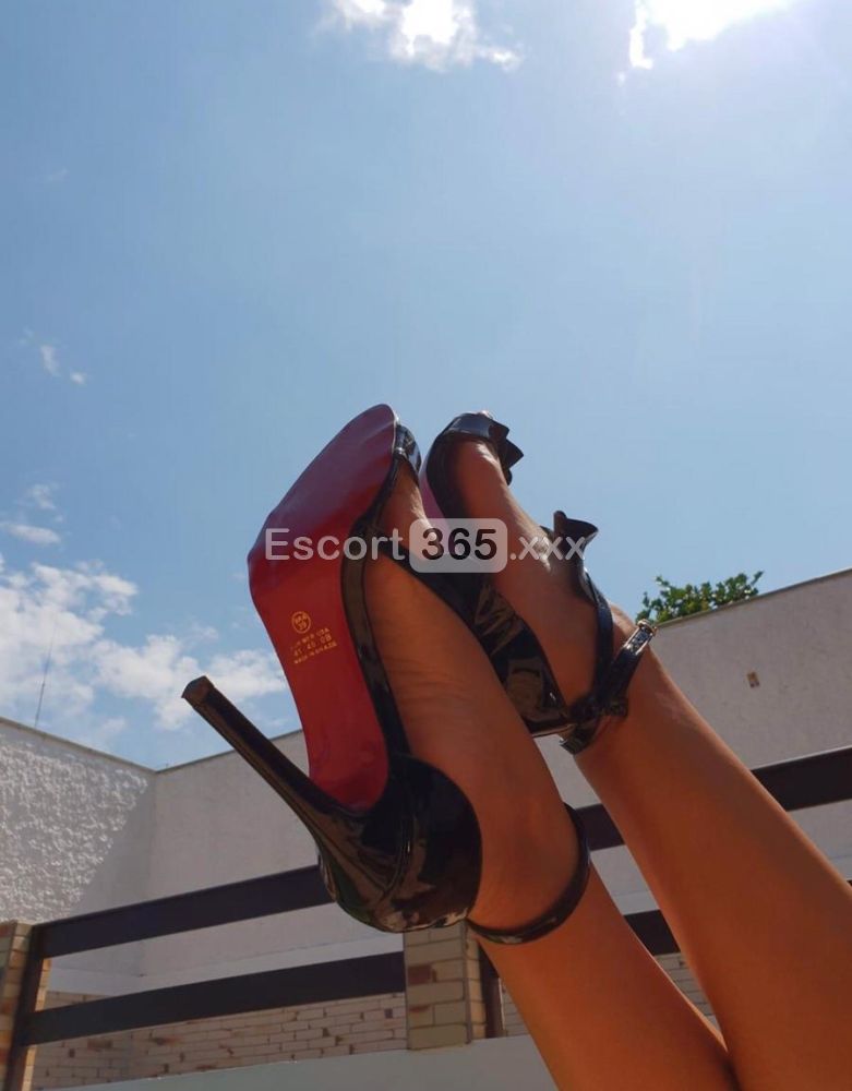 Pamela: Esplosiva Seducente - Vip Escort a Peschiera del Garda - Foto 9