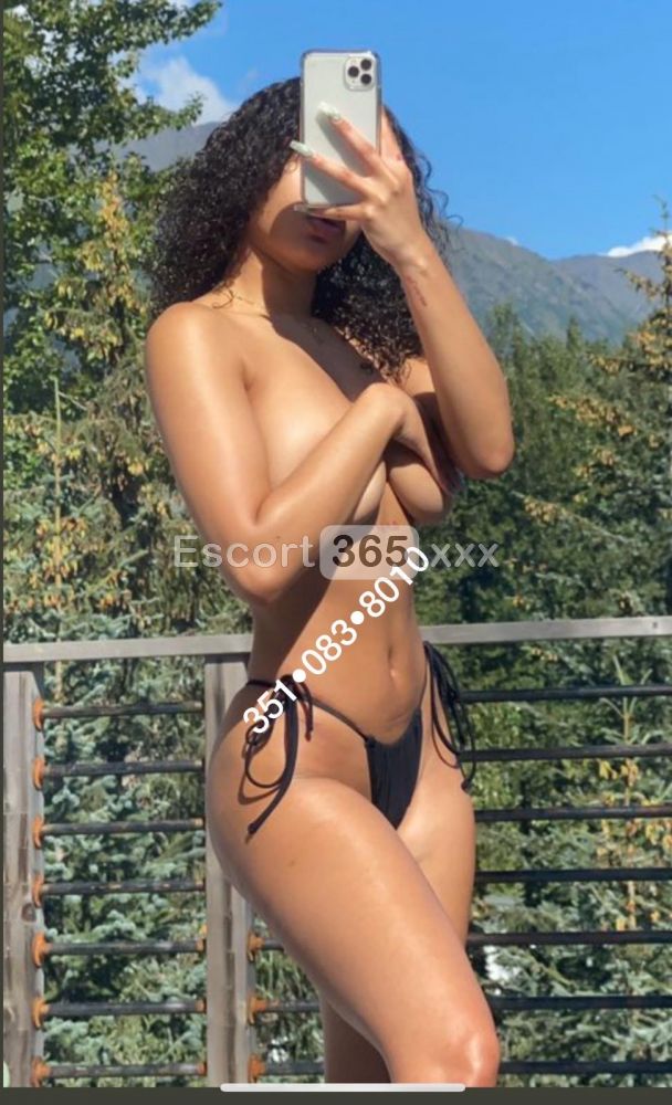 Chanelle: Lusso e Classe - Escort a Perugia - Foto 1