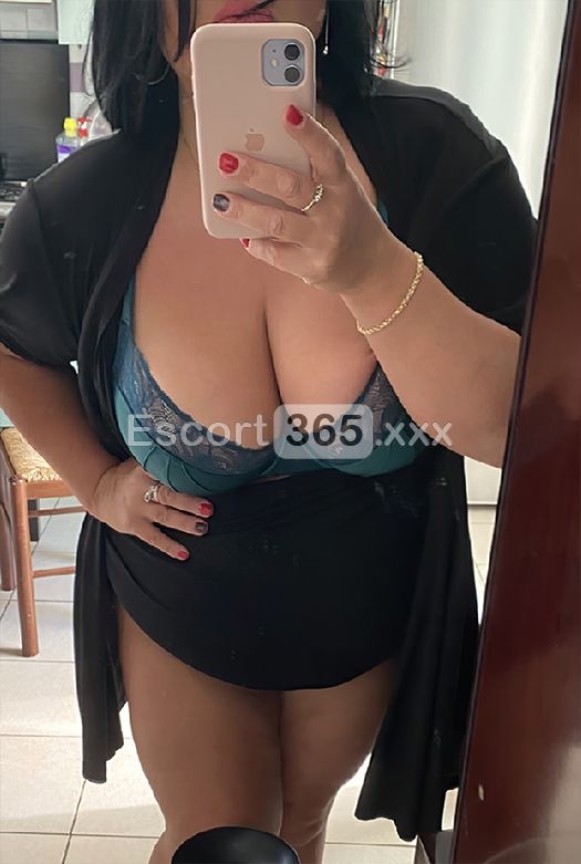 Ilaria: Passione Infuocata - Escort a Rimini