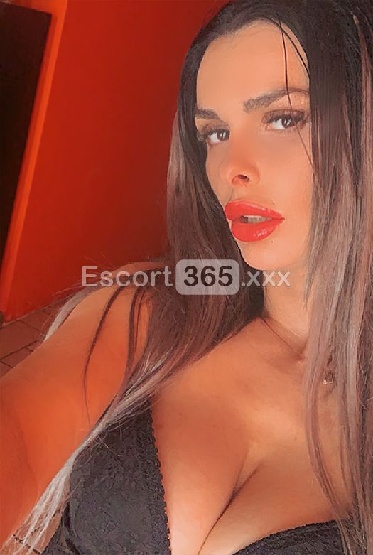 Ysabella: Fascino Intenso - Escort a Verona