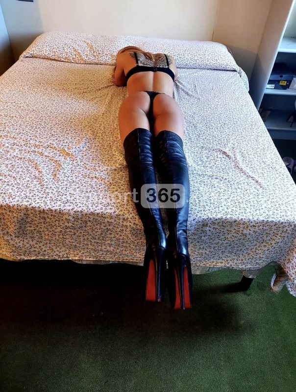 Aysa: Bellissima Compagna - Escort a Genova - Foto 3