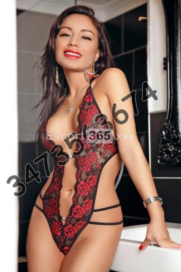 Sofia: Fascino Giovanile - Escort a Genova - Foto 4